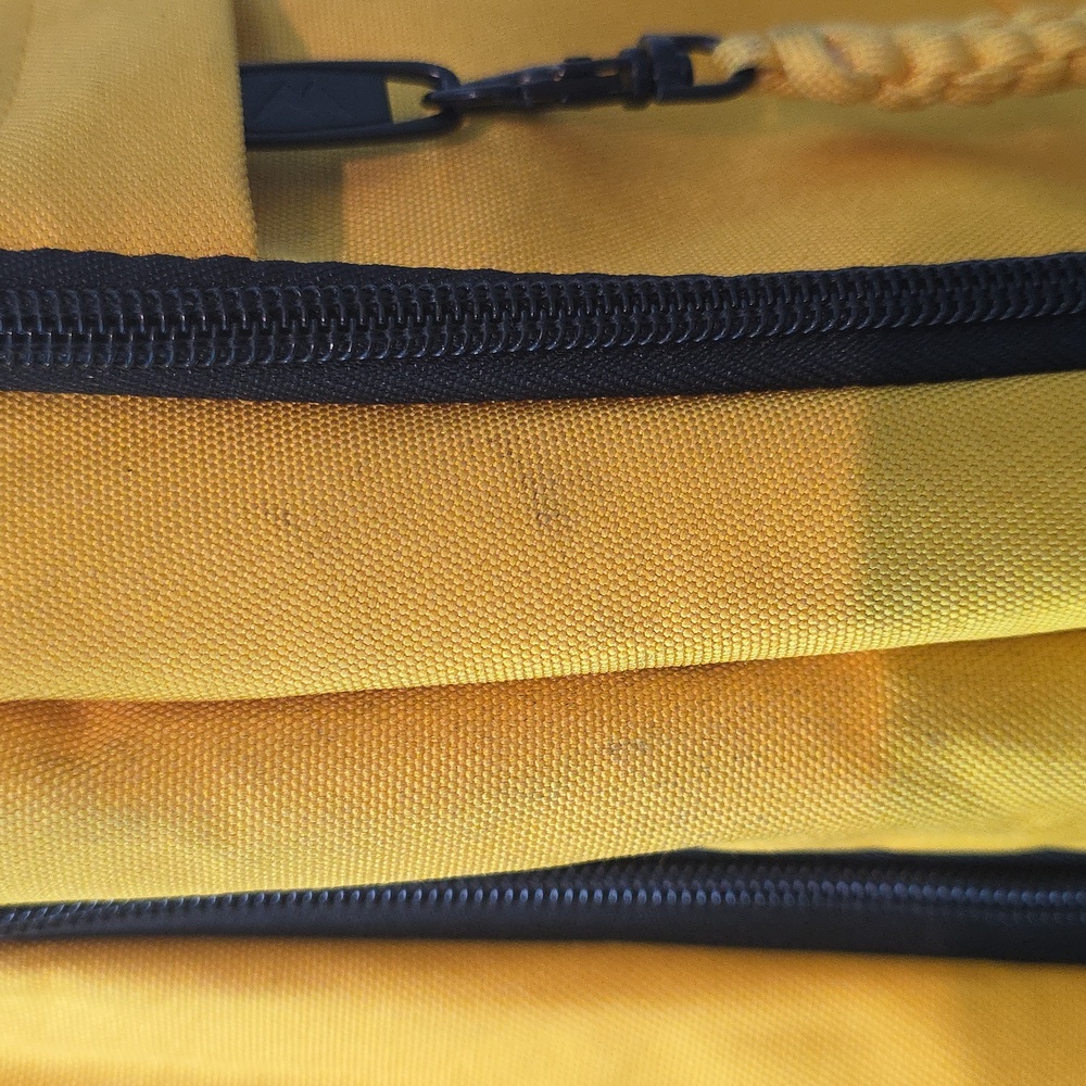 Matein Backpack - Picture 5 of 11